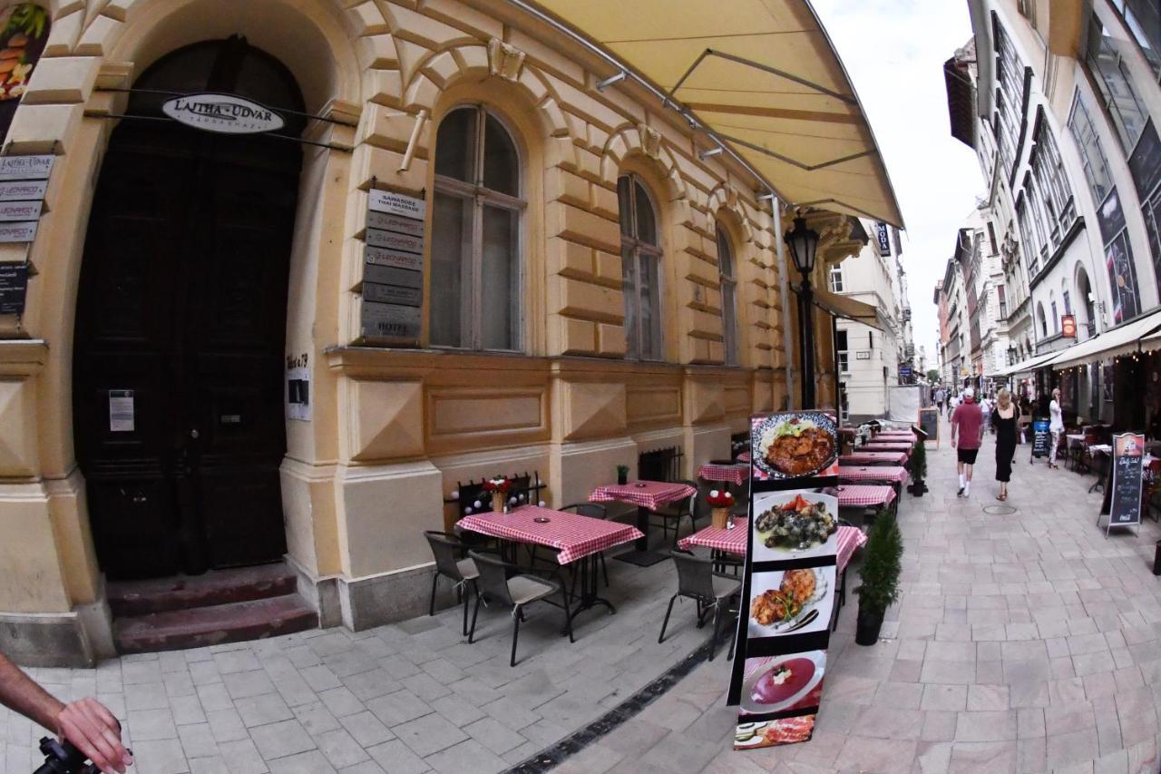 Five Seasons Vaci Utca Apartment Budapeste Exterior foto